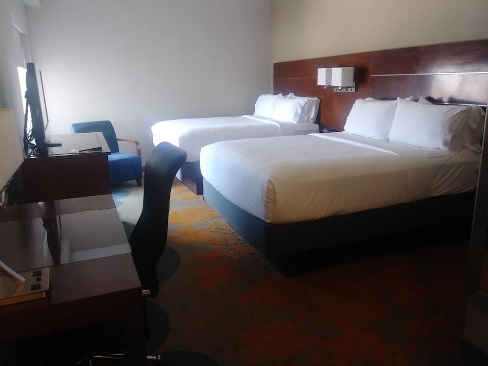 Holiday Inn Express & Suites - Dallas Park Central Northeast By Ihg Kültér fotó