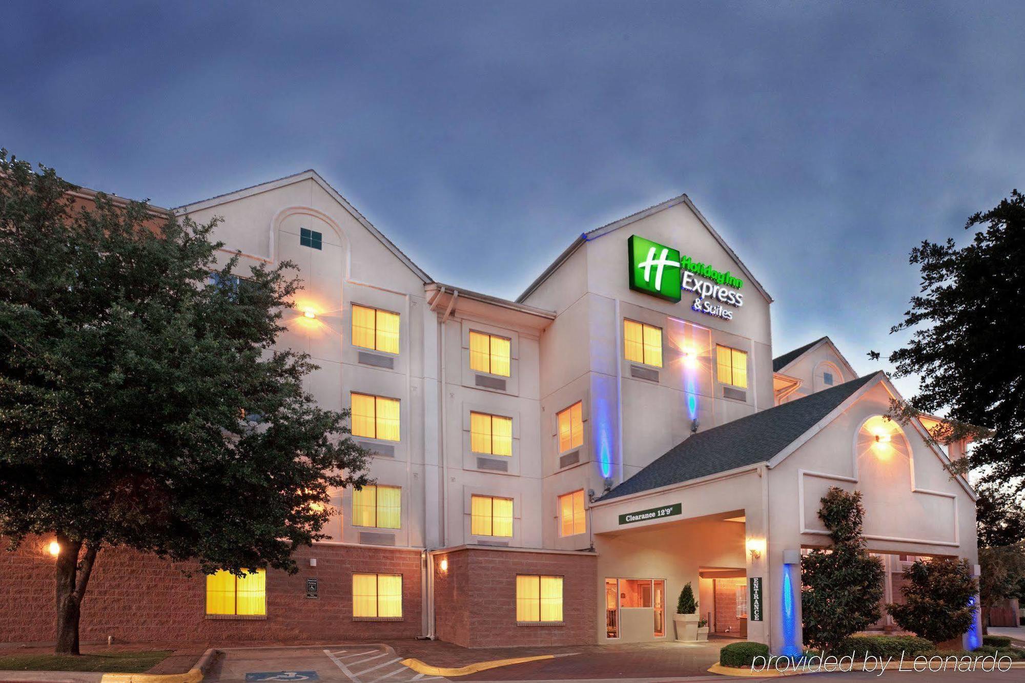 Holiday Inn Express & Suites - Dallas Park Central Northeast By Ihg Kültér fotó